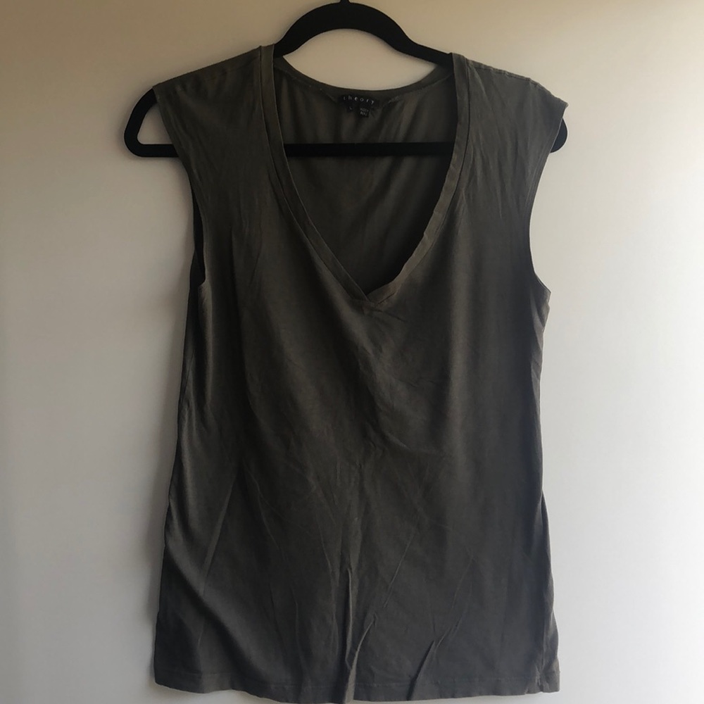 Theory t shirt army green